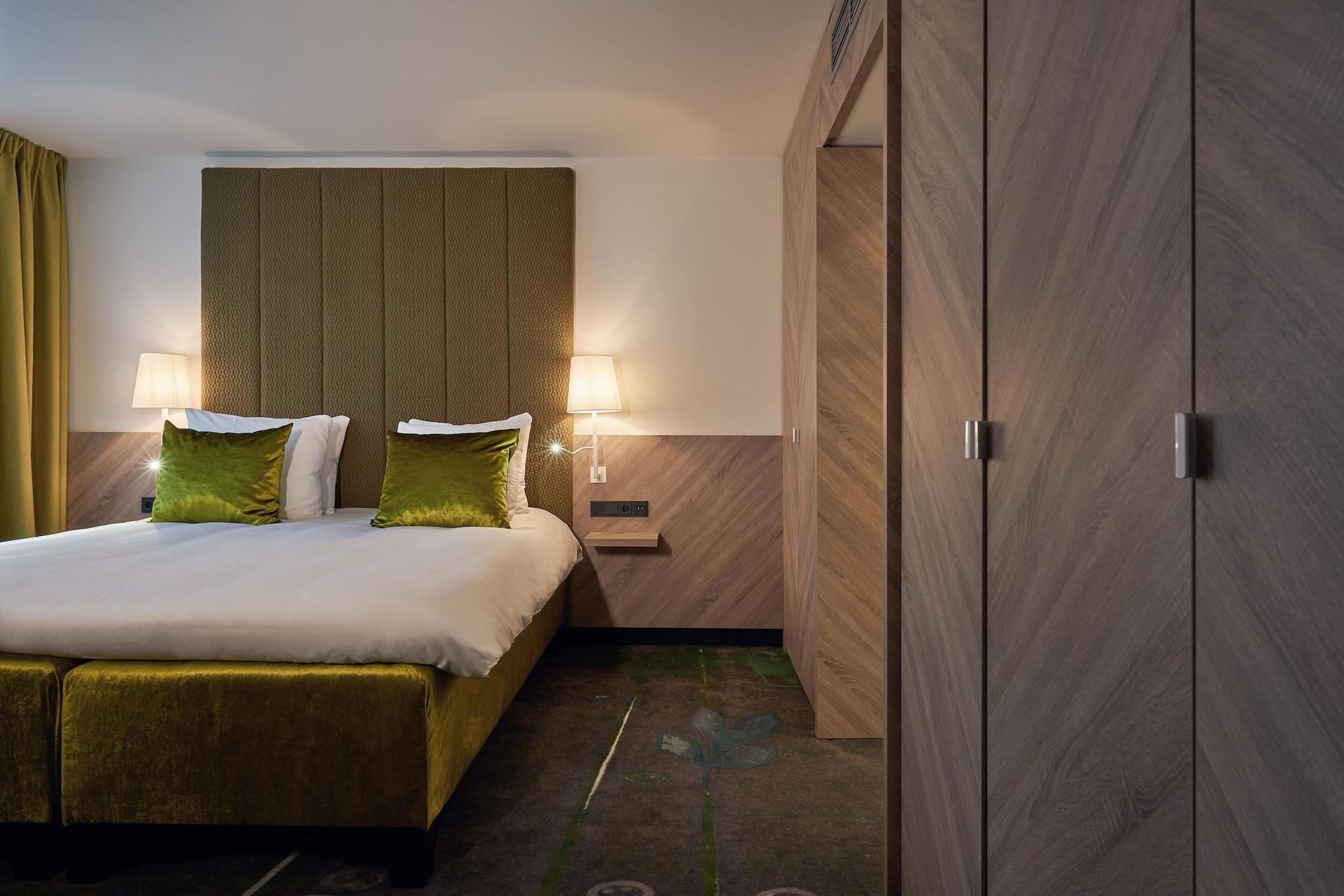 Carlton President 4* Utrecht